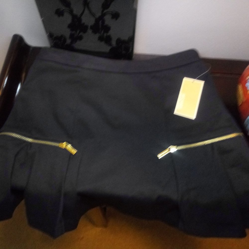 MICHAEL KORS ZIPPER SKIRT NAVY NWT - Picture 3 of 6